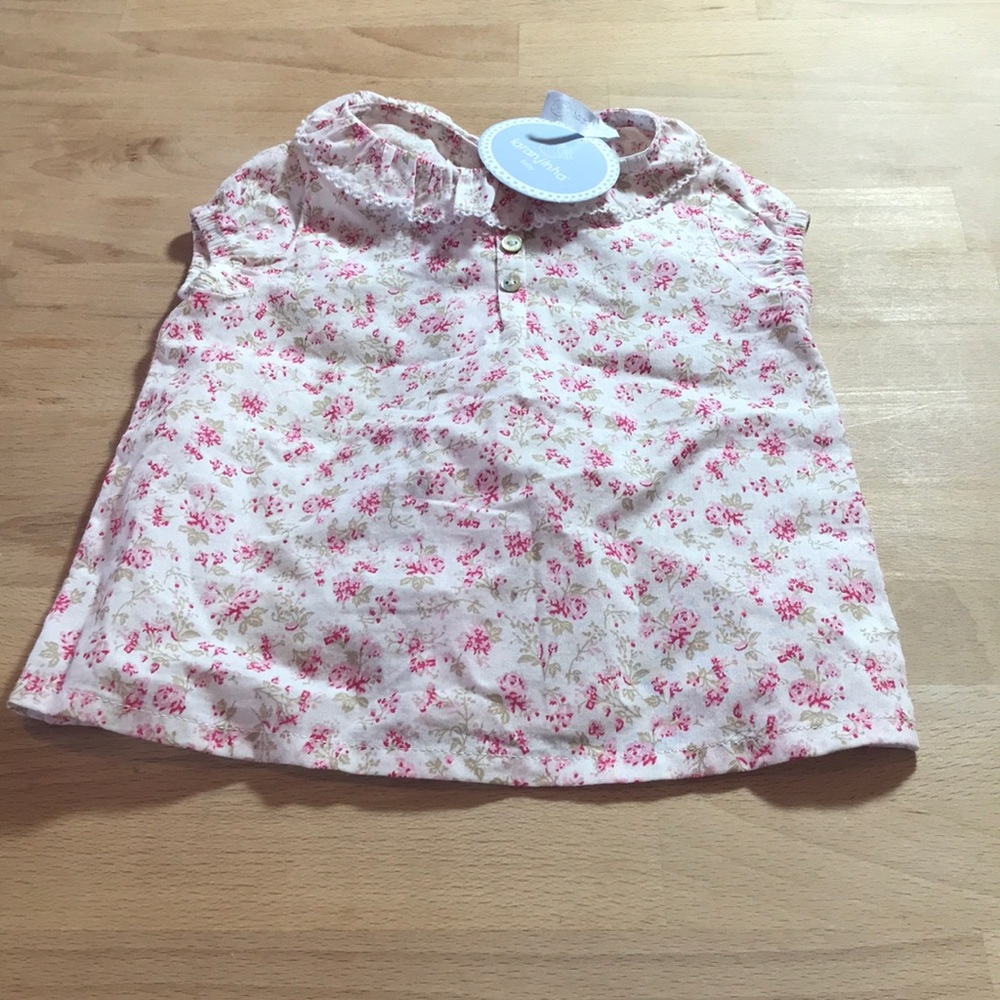Laranjinha Back Button Blouse NWT